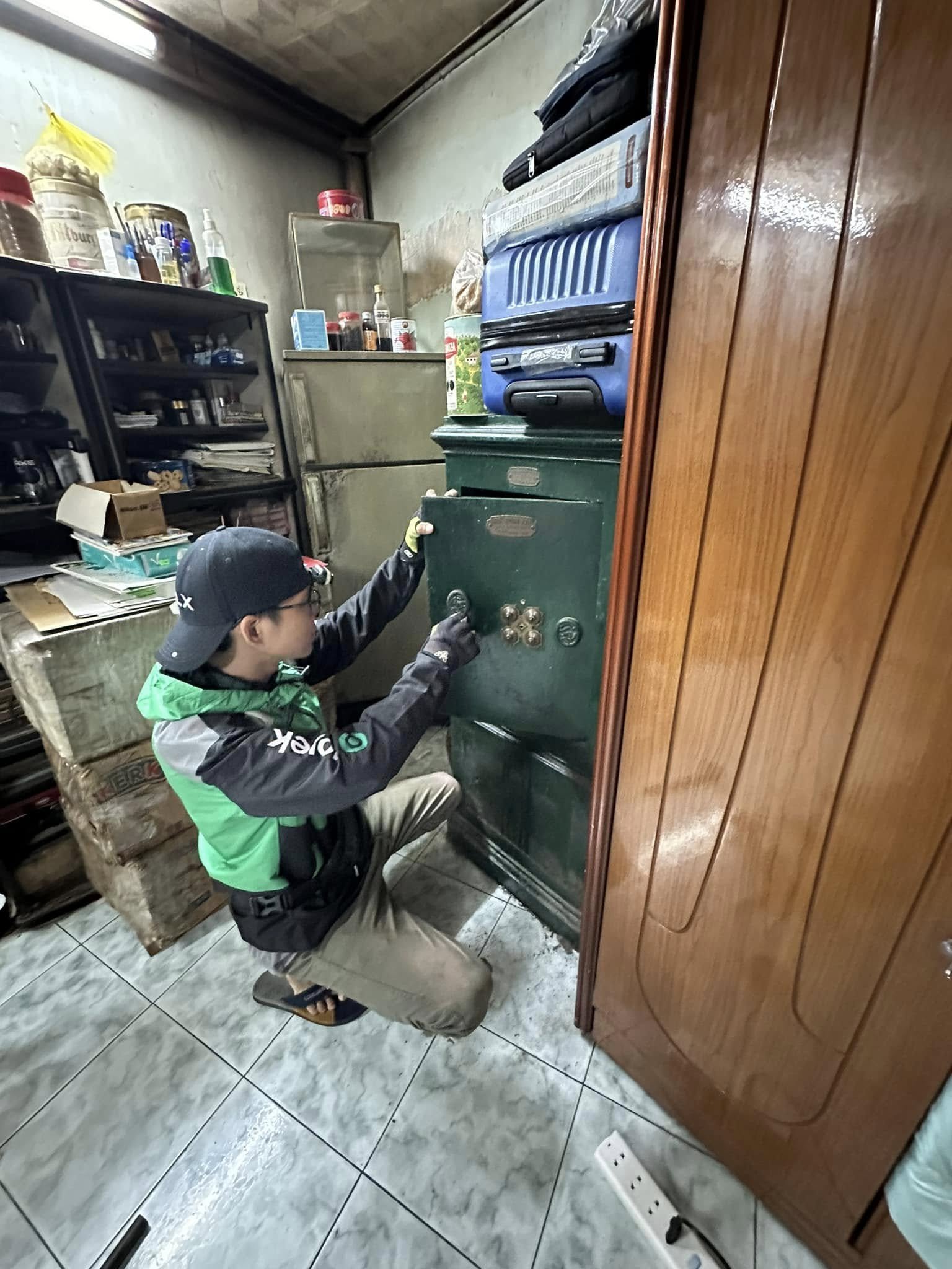 Ảnh minh họa Mở Khóa Két Sắt Tại Nhà - Hình 1