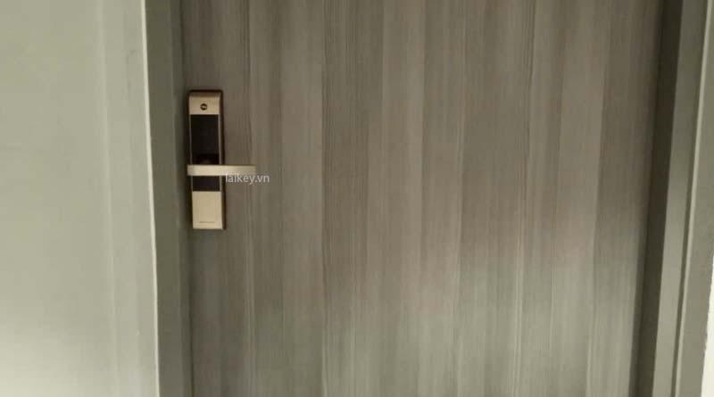 Hình ảnh minh họa đánh giá tổng thể tình trạng khóa điện tử trước khi đề xuất phương án hỗ trợ